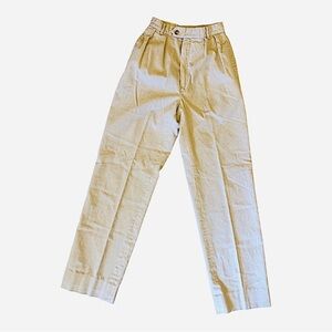 Vintage 80’s 90’s Women’s Liz Claiborne Cream Corduroy Trousers